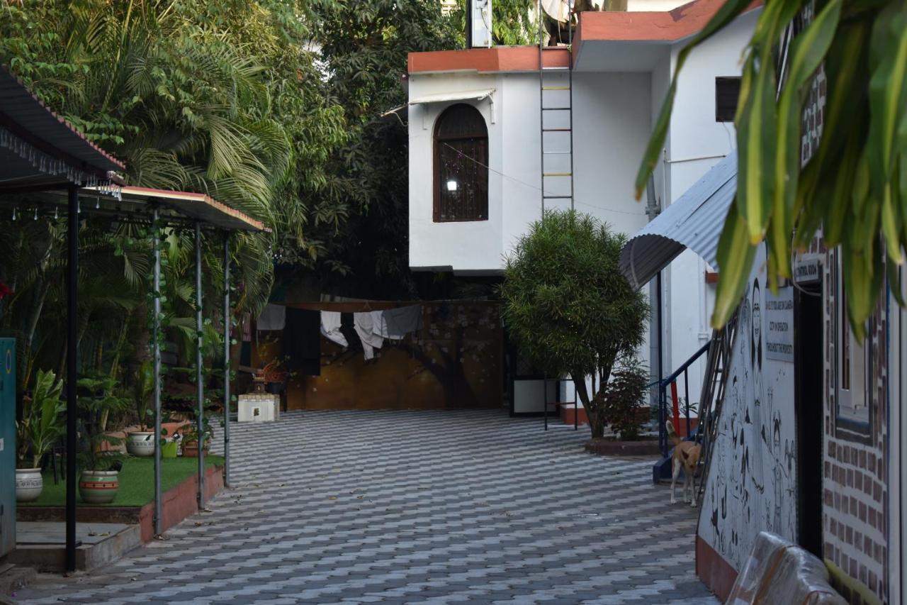Athi Resorts GOA Esterno foto